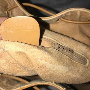 Gucci Bags - Gucci Bucket Bag Gucci Bags - Gucci Bucket Bag